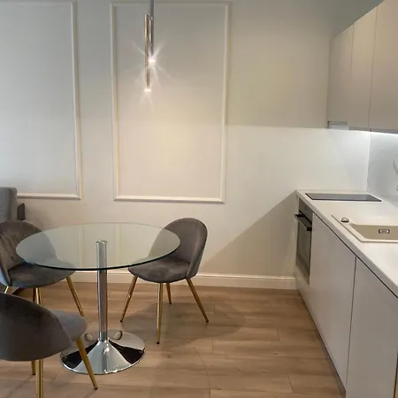 Platinum Towers Hotel Apartments-3
